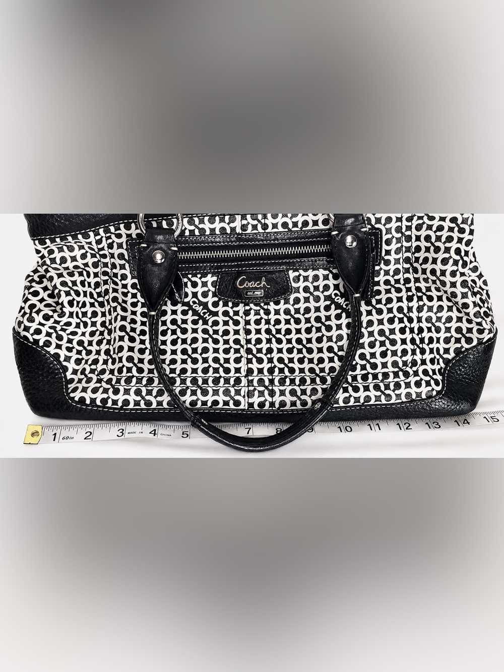 Coach Penelope Vintage Y2K Op Art Signature Shoulder Tote Black White - Picture 15 of 16